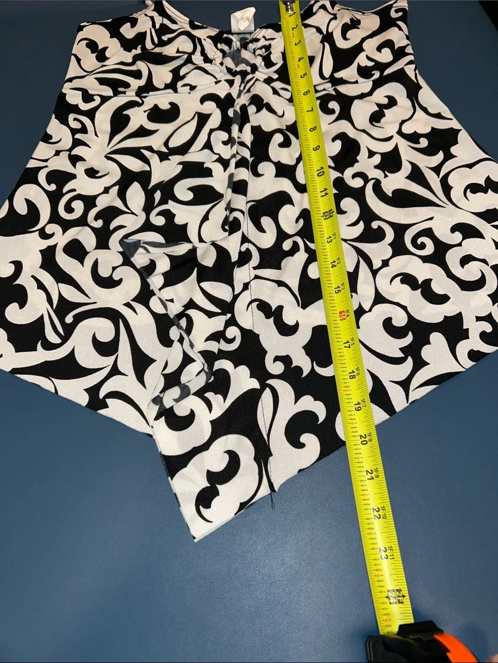 Black & White Swirl Print Spaghetti Strap Tank Top